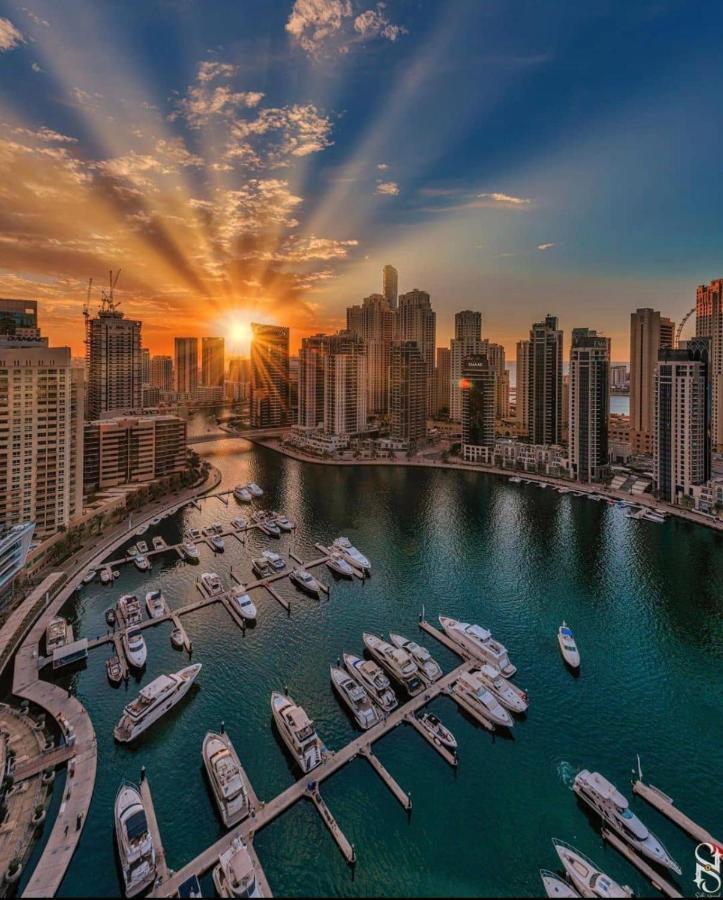 Luxury Room With Marina View Close To Jbr Beach And Metro With Shared Kitchen ดูไบ ภายนอก รูปภาพ