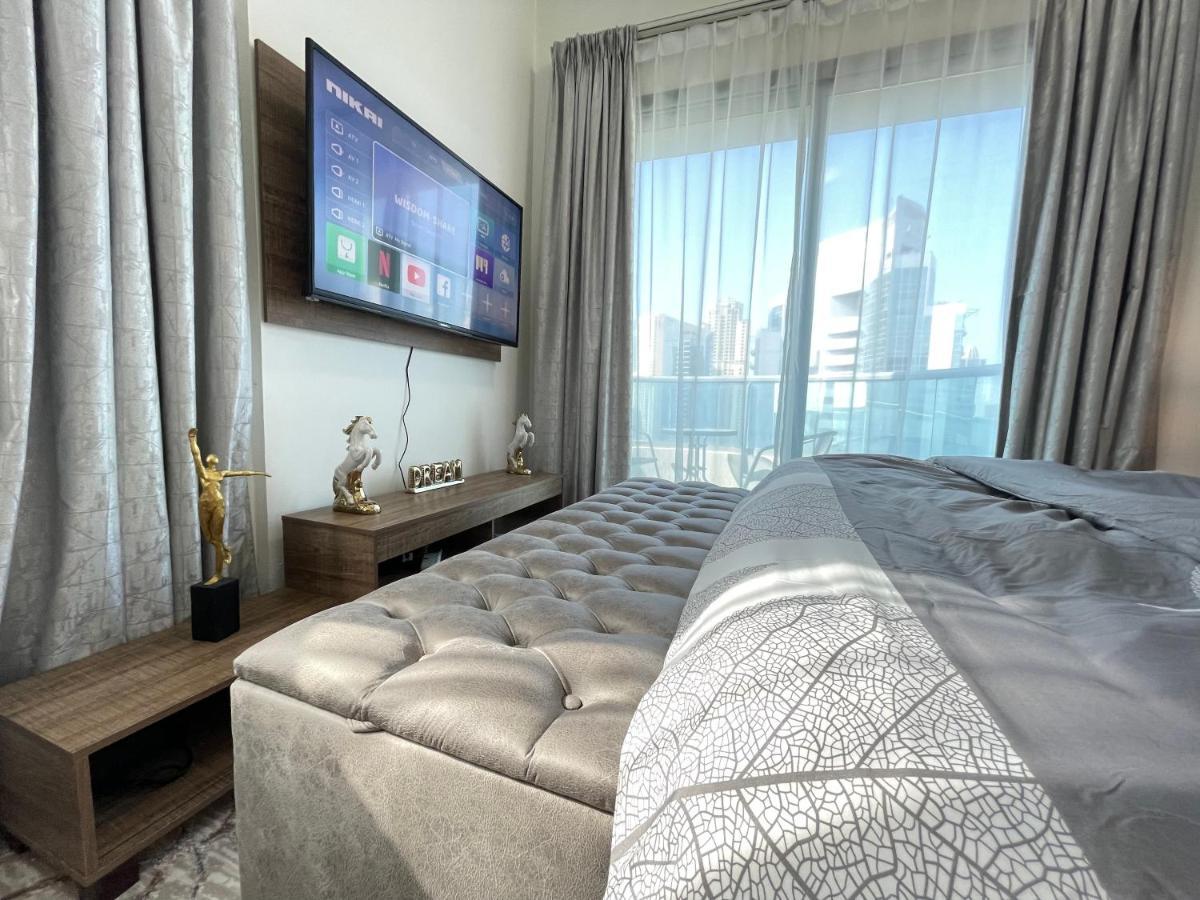Luxury Room With Marina View Close To Jbr Beach And Metro With Shared Kitchen ดูไบ ภายนอก รูปภาพ