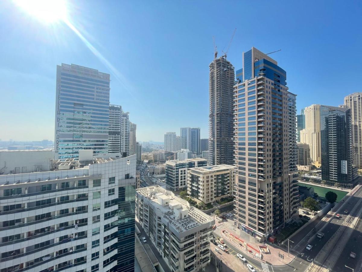 Luxury Room With Marina View Close To Jbr Beach And Metro With Shared Kitchen ดูไบ ภายนอก รูปภาพ