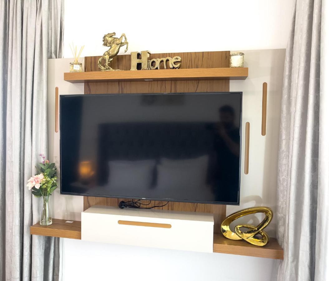Luxury Room With Marina View Close To Jbr Beach And Metro With Shared Kitchen ดูไบ ภายนอก รูปภาพ