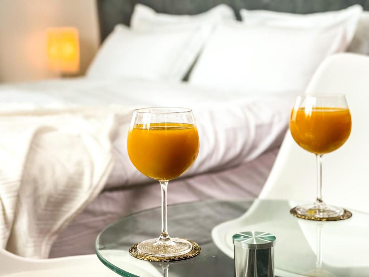 Luxury Room With Marina View Close To Jbr Beach And Metro With Shared Kitchen ดูไบ ภายนอก รูปภาพ
