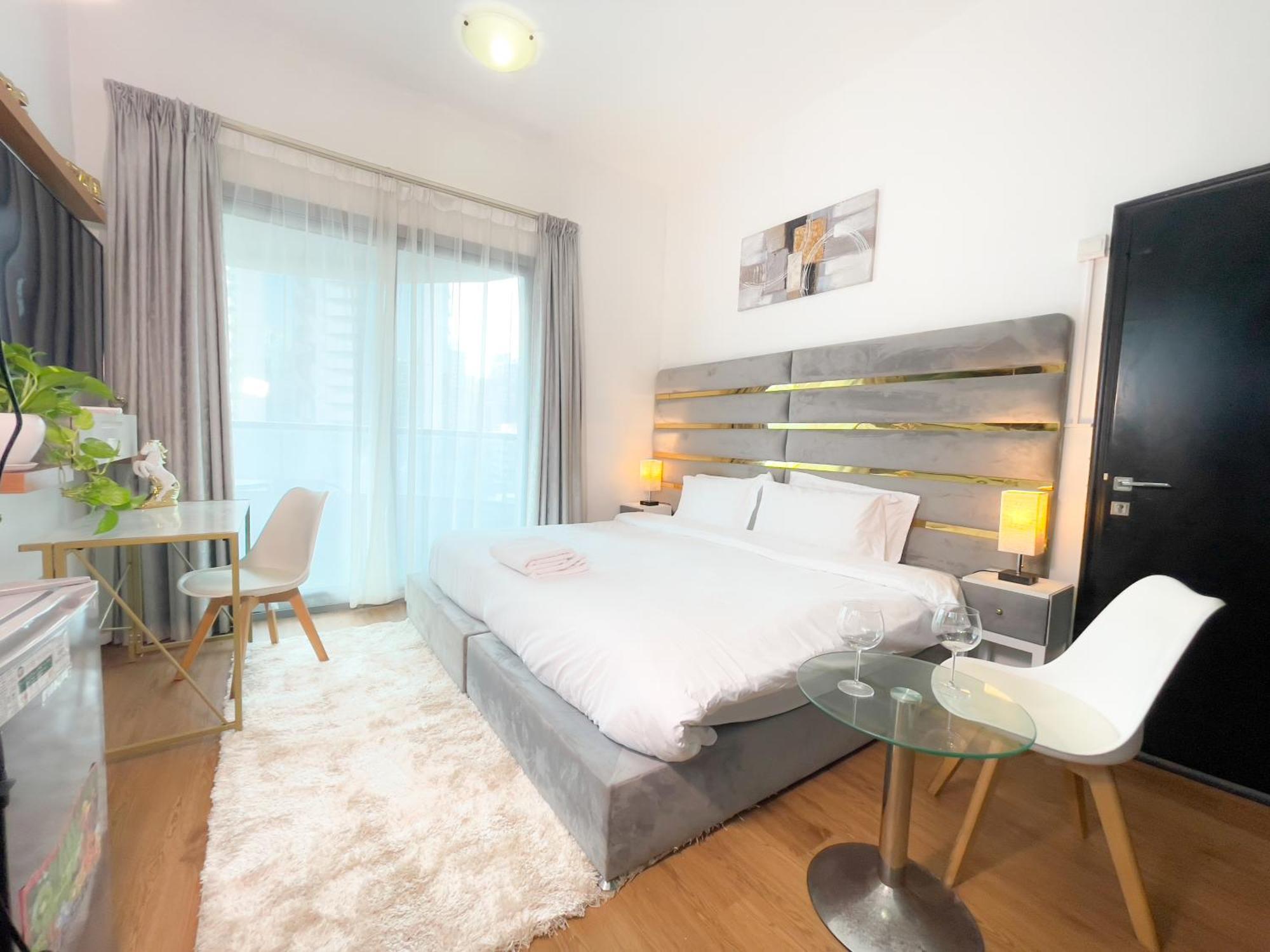 Luxury Room With Marina View Close To Jbr Beach And Metro With Shared Kitchen ดูไบ ภายนอก รูปภาพ
